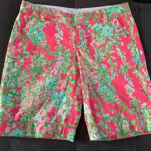 EUC Lily Pulitzer size 8 shorts